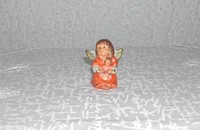 Kleiner Goebel Engel mandarine mit Puppe