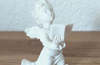 Engel im Wind mit Buch